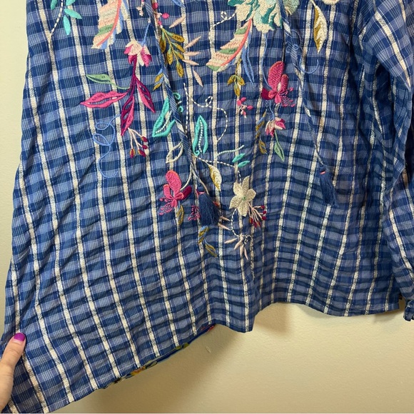 Johnny Was Nico Ruffle Scarf Back Blouse Blue Women’s Medium - Picture 10 of 16